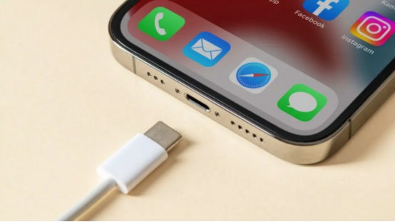 關于iPhone15 USB-C端口的五大真相！